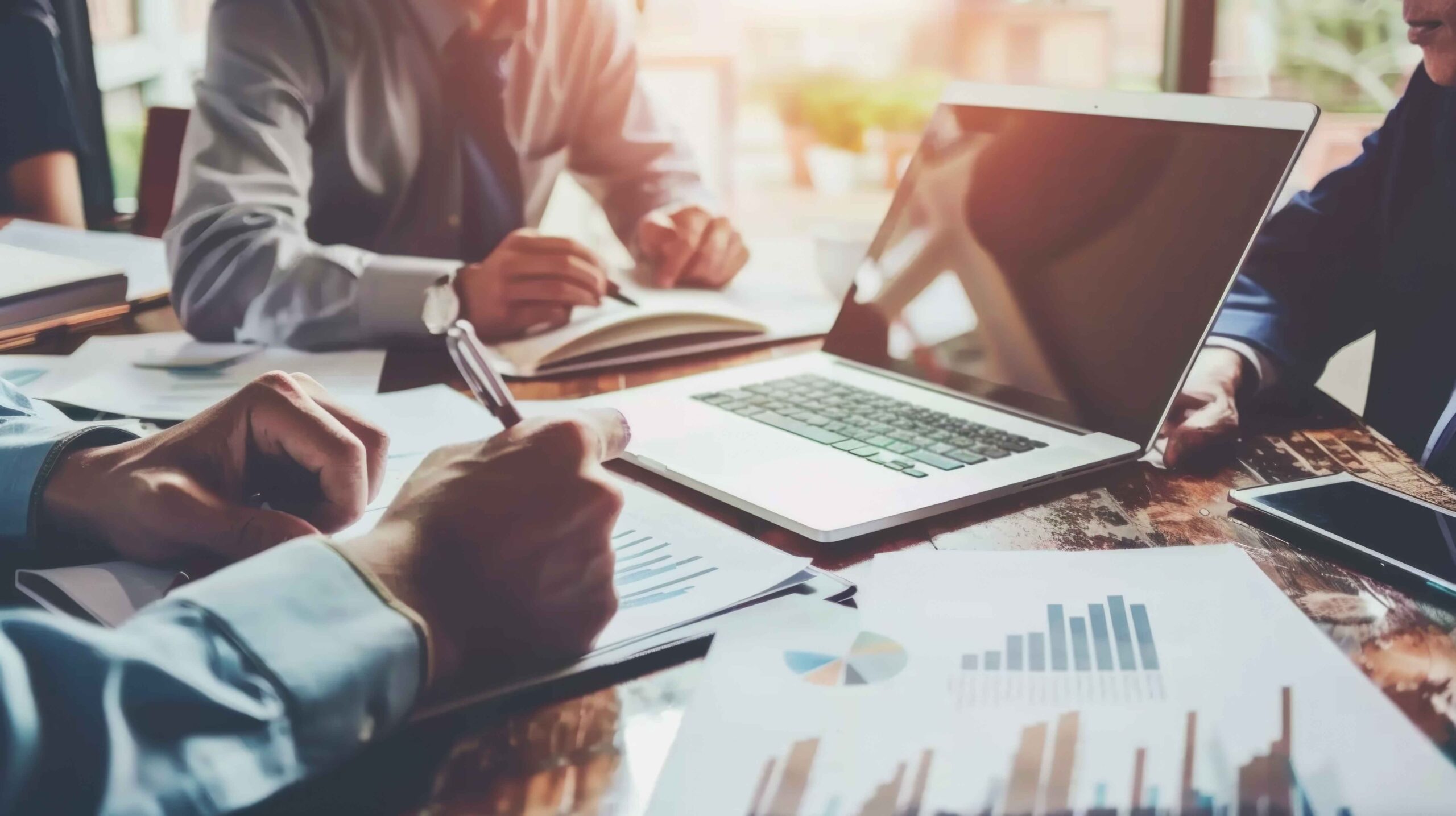 Read more about the article Family Office Digital Transformation: Modern Client Solutions